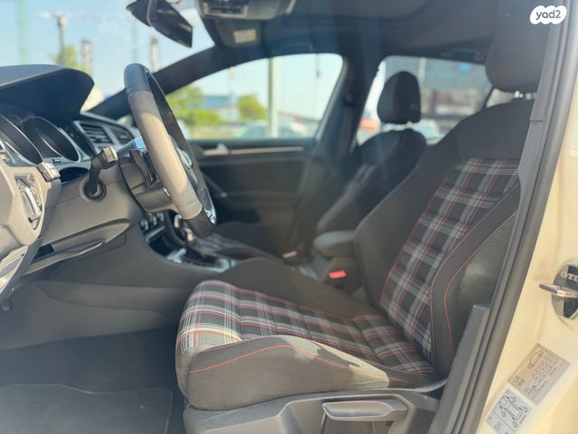 פולקסווגן גולף