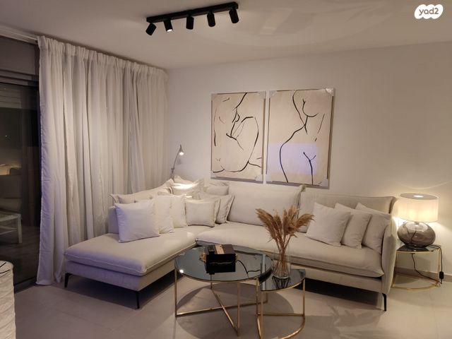 דירת גן, רעות 38, בצוותא, חריש