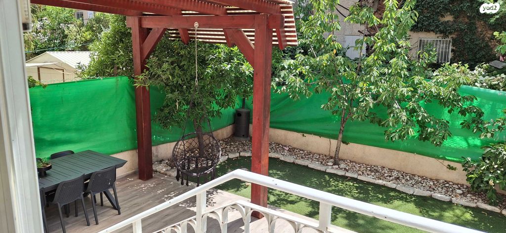 דירת גן, שלמה 8, פסגת זאב, ירושלים