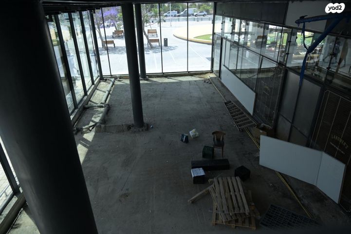 חנויות/ שטח מסחרי, יהדות קנדה 1, אזור תעשיה יהלום, אור יהודה