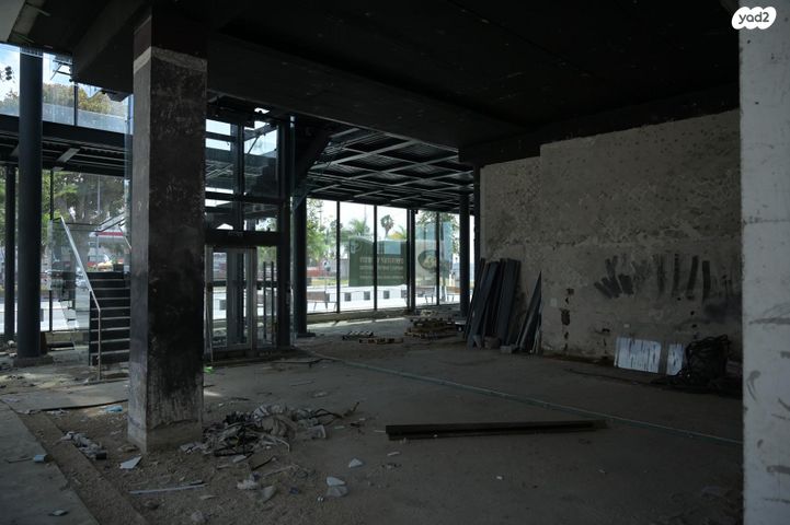 חנויות/ שטח מסחרי, יהדות קנדה 1, אזור תעשיה יהלום, אור יהודה