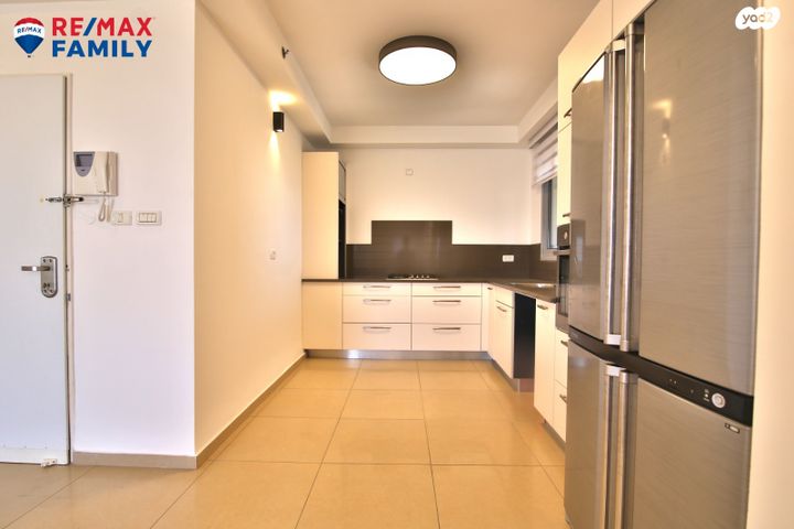 גג/ פנטהאוז, הפטל 19, הפרפר, קרית ביאליק