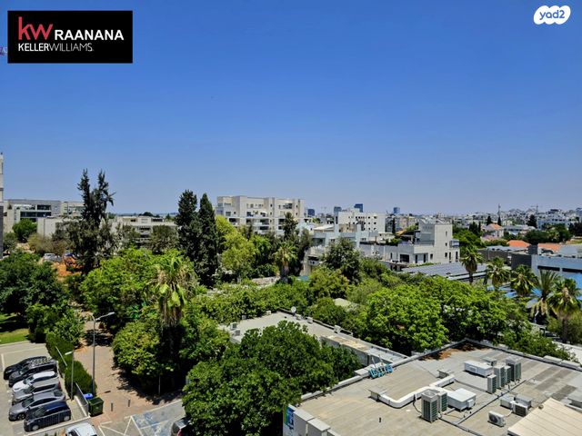 גג/ פנטהאוז, הגדוד העברי, רעננה