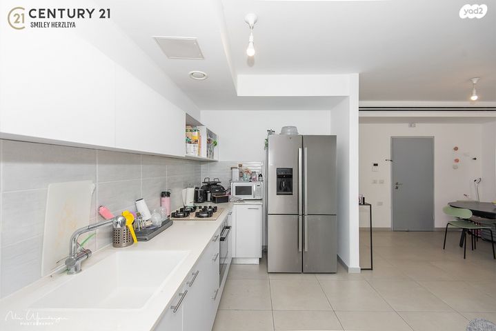 דירה, גליל ים (מתחם הכוכבים), הרצליה