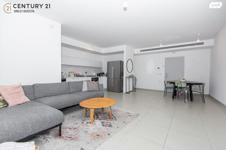 דירה, גליל ים (מתחם הכוכבים), הרצליה