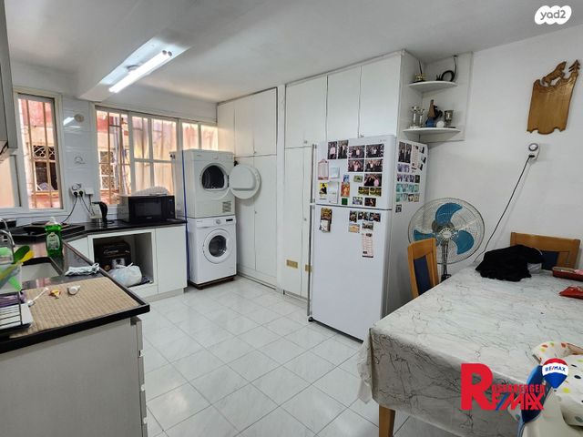 דירה, יוסף אהרונוביץ' 29, נווה רמז, חולון