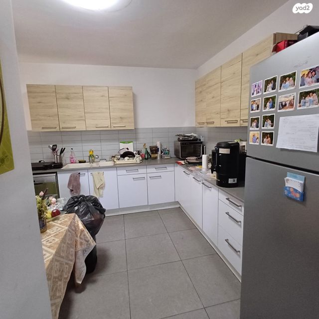 דירה, אורן, החורש, חריש