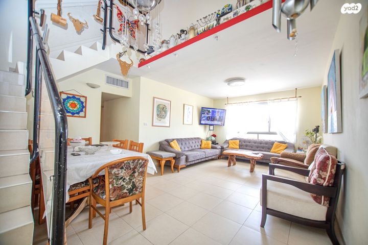 גג/ פנטהאוז