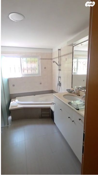 דירת גן, המייסדים, בית הכרם, רמת בית הכרם, ירושלים