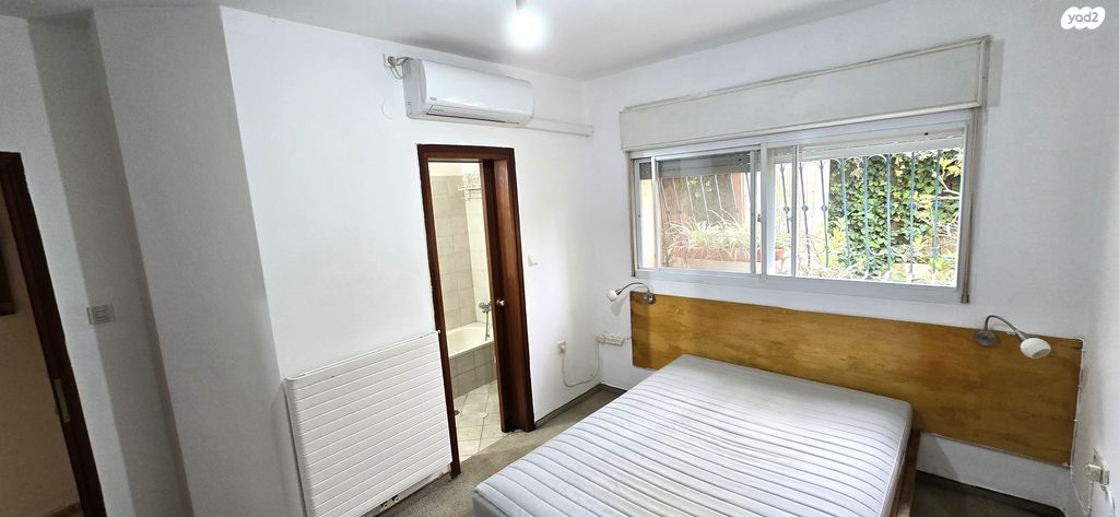 דירה, נווה מנחם, גבעת זאב