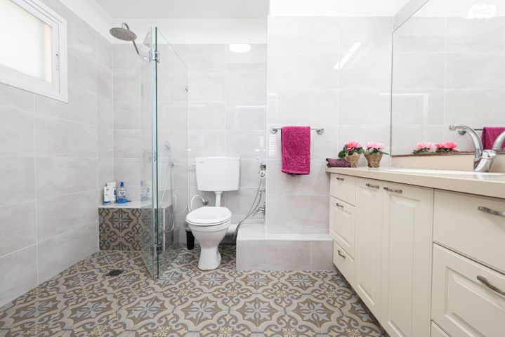 דירה, תנועת המרי 2, גני אילן, קרית אונו