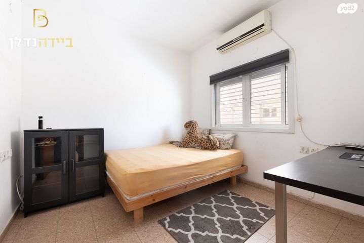 בית פרטי/ קוטג', אבן גבירול, רחובות