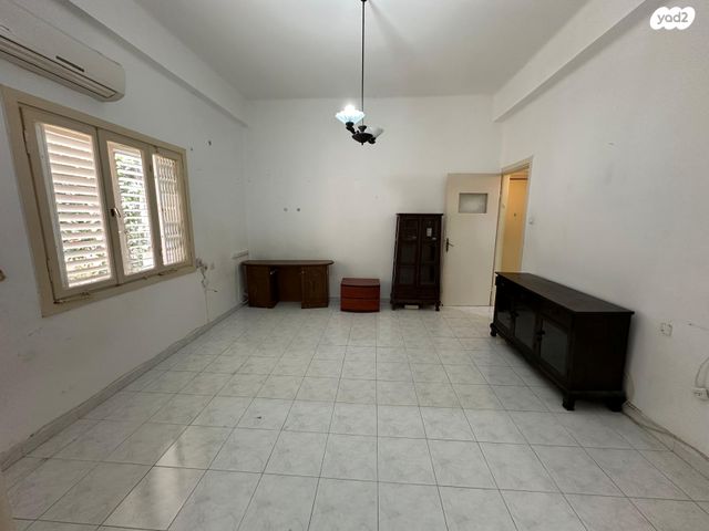 דירה, יוסף, הדר מרכז, חיפה