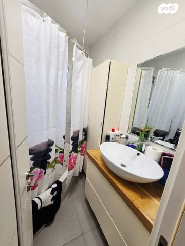 דירה, האלה, גני יער, לוד