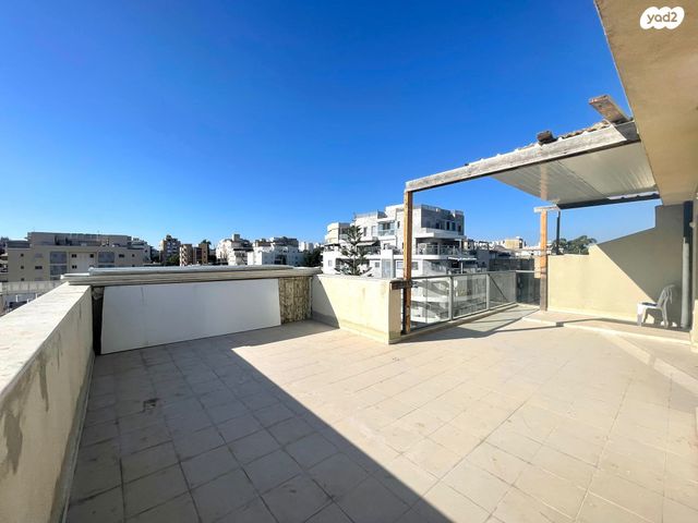 דופלקס, הרא"ה 9, ג' / מרכז מזרח העיר, רחובות