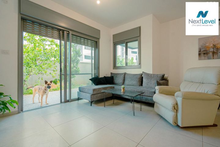 דירת גן, כלנית, חריש