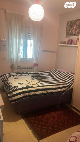 דירת גן, יאנוש קורצ'אק, קרית היובל, ירושלים