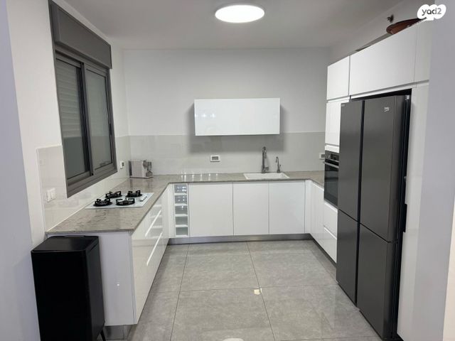 דירה, אברהם מחרז, סנטרל פארק / האצטדיון, באר שבע