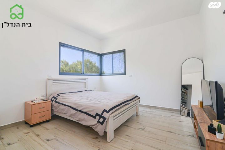 דו משפחתי, בית אל, נווה מרחב, פרדס חנה כרכור