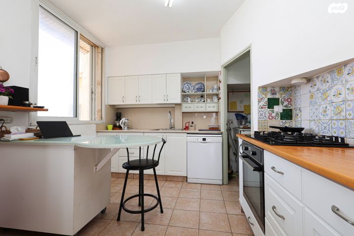 דירה, תנועת המרי 2, גני אילן, קרית אונו