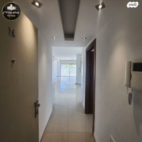 דירה, הרצל, שז"ר / דקר, טירת כרמל