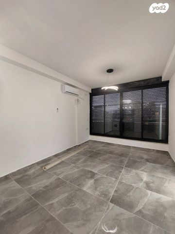 דירה, דרך עכו חיפה 14, מרכז העיר, סביניה, הוותיקה, קרית ביאליק