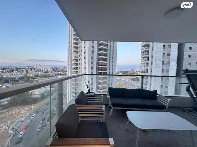 דירה, אברהם מחרז, סנטרל פארק / האצטדיון, באר שבע