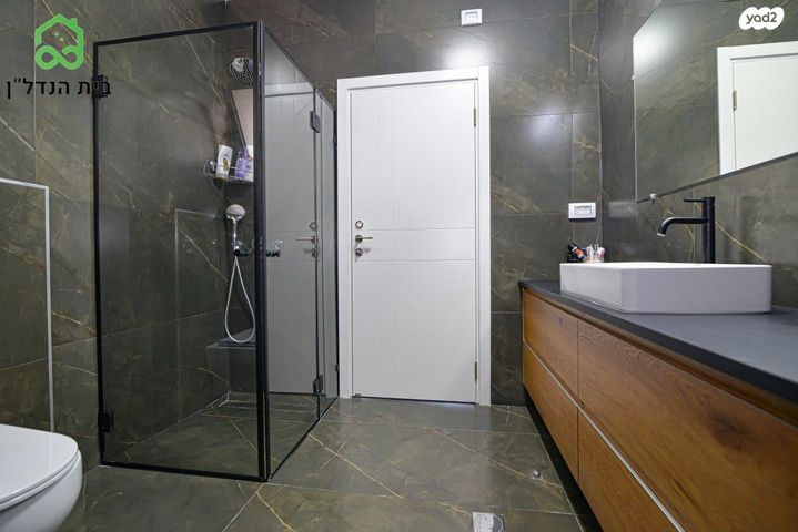 דו משפחתי, בית אל, נווה מרחב, פרדס חנה כרכור