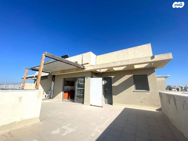 דופלקס, הרא"ה 9, ג' / מרכז מזרח העיר, רחובות