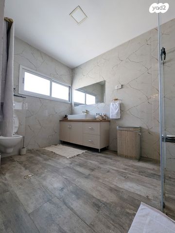 בית פרטי/ קוטג', אדוריים 34, קרית גת