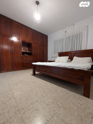 בית פרטי/ קוטג', אדוריים 34, קרית גת