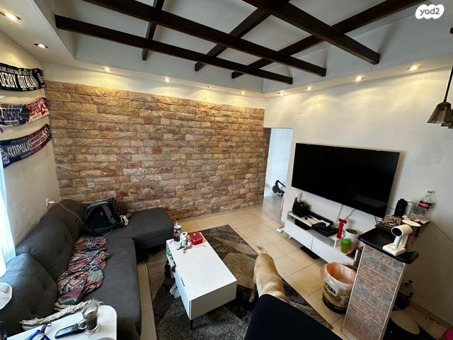 יונתן הופסי 