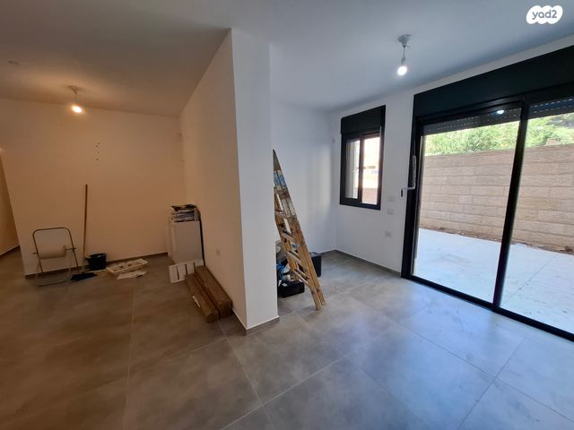 דירת גן, מקור חיים, מקור חיים, ירושלים