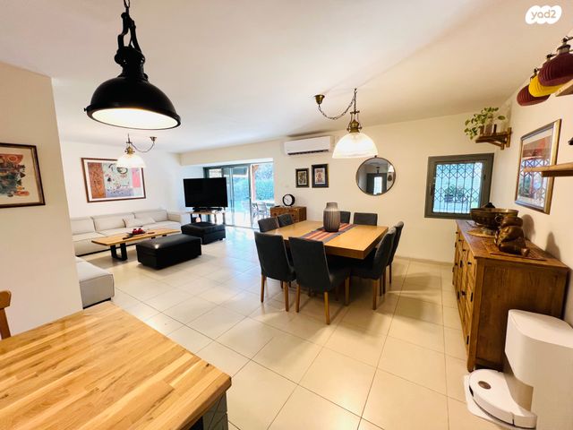 בית פרטי/ קוטג', הדר, שאר העיר, עומר