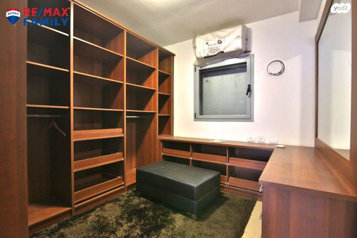 גג/ פנטהאוז, הפטל 19, הפרפר, קרית ביאליק