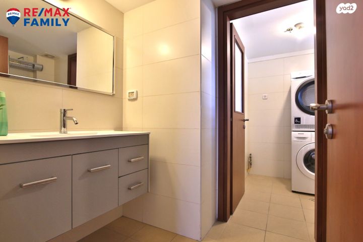 גג/ פנטהאוז, הפטל 19, הפרפר, קרית ביאליק