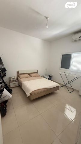 דירת גן, בורוכוב, נווה עובד, חדרה