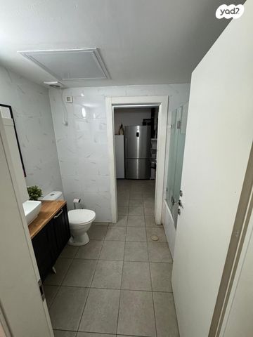 דירה, משה לוי, נאות שמיר, רמלה