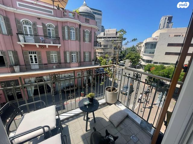 דירה, נחלת בנימין 25, לב תל אביב, לב העיר צפון, תל אביב יפו