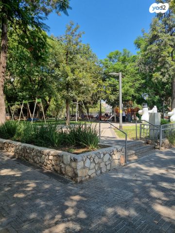 דירה, משה שרת 48, קרית שרת מערב, חולון