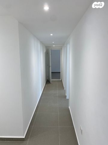 דירה, פסגות אפק, ראש העין