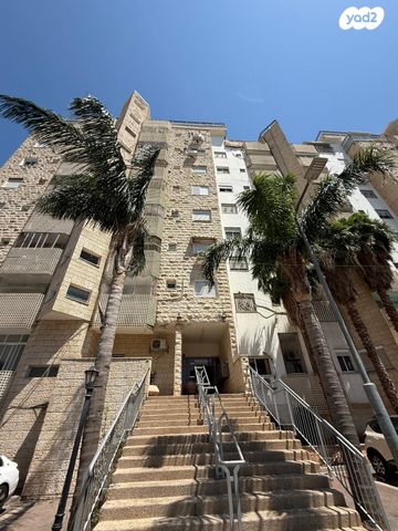 דירה, דגניה, שיכון עובדים, טבריה