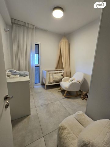 אריאל שרון 10