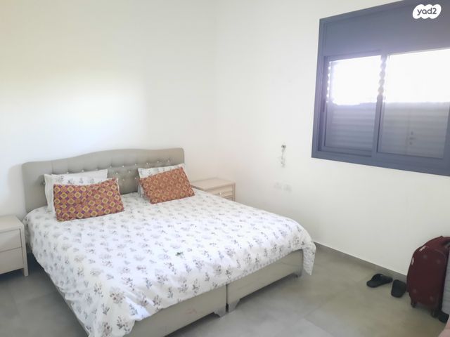 דירה, רעננה