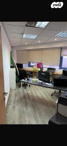 משרדים, הרצליה