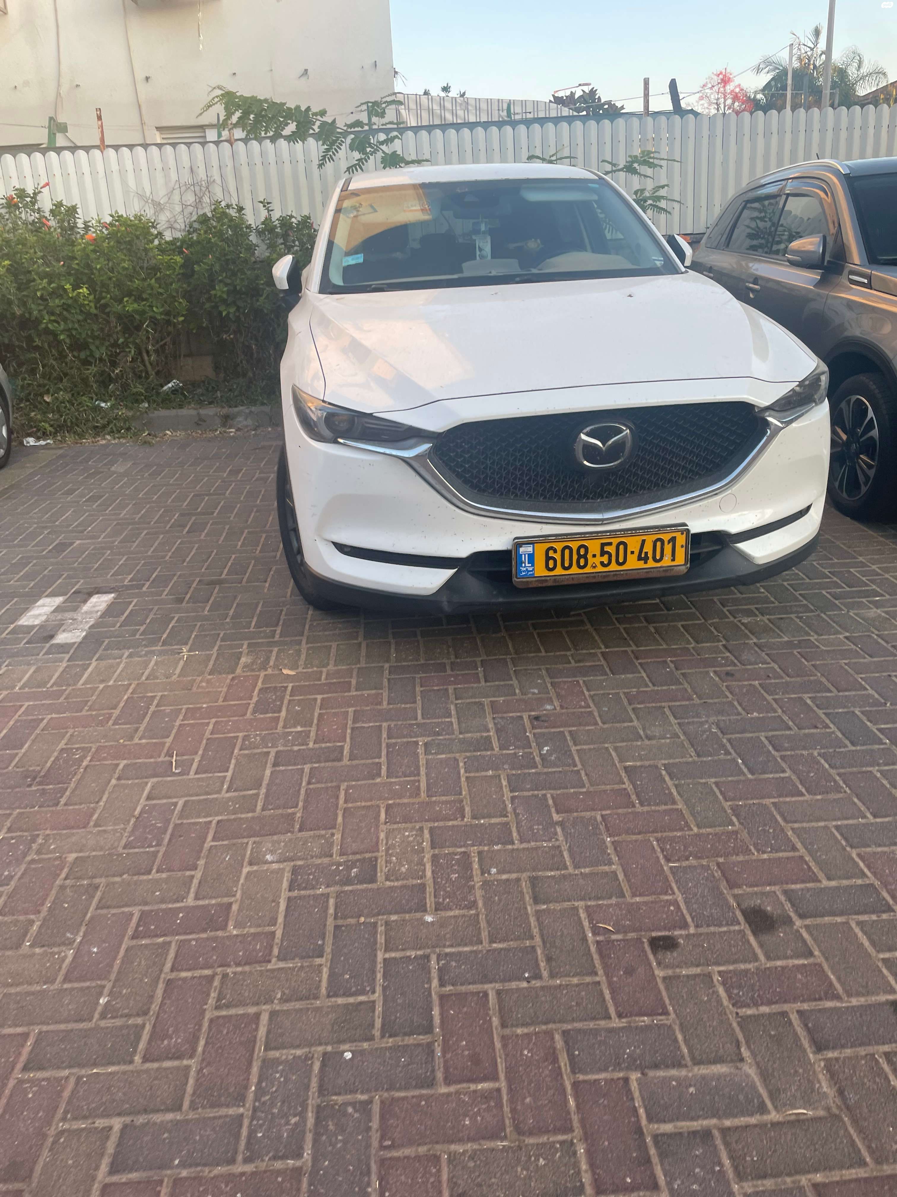 מודעת רכב מאזדה CX-5
