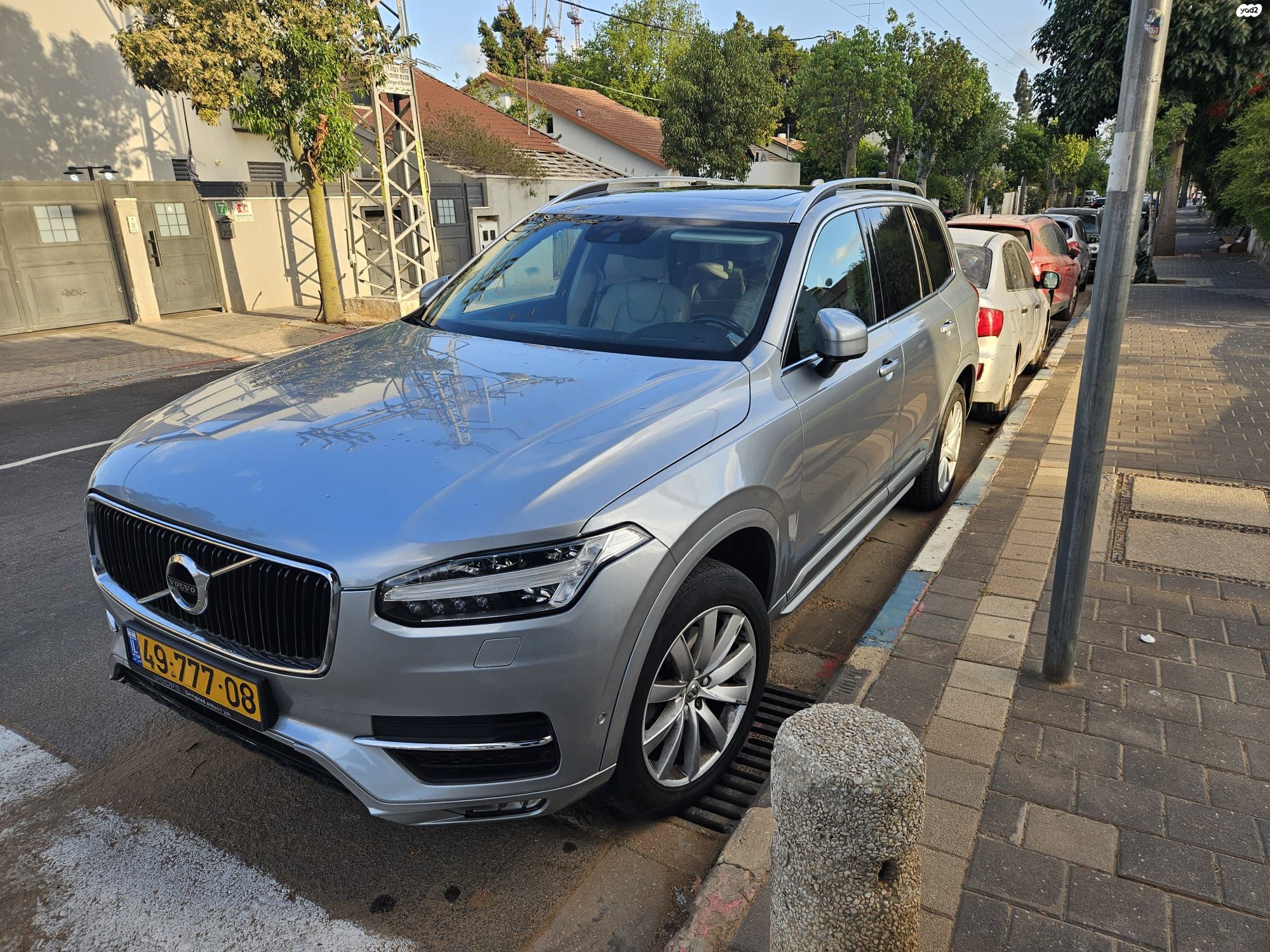 מודעת רכב וולוו XC90