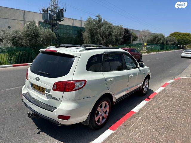 יונדאי סנטה פה