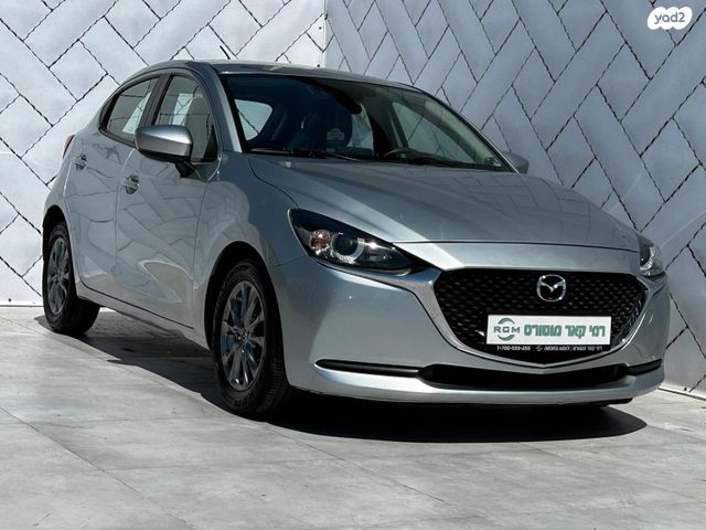מודעת רכב מאזדה 2