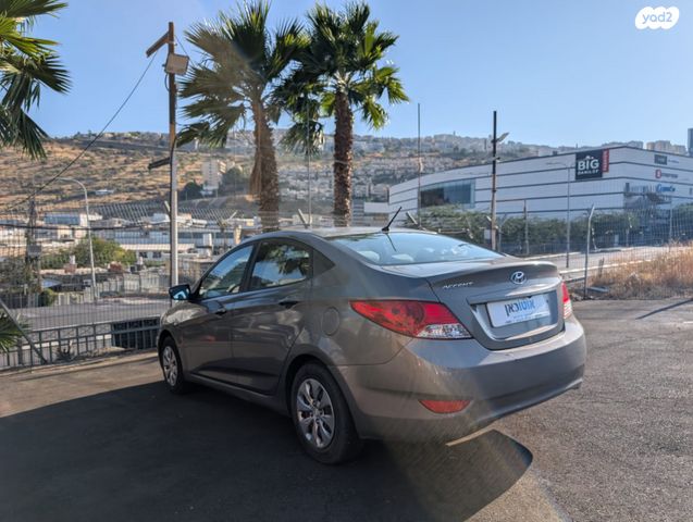 יונדאי אקסנט i25